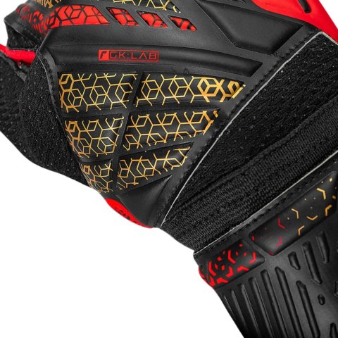 Rękawice bramkarskie Reusch Attrakt Solid czerwono-czarne 5570515 7075 Reusch