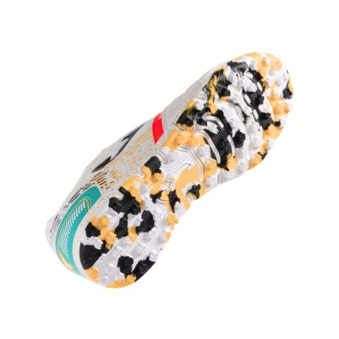 Buty piłkarskie Joma Mundial 2502 Turf białe MUNS2502TF Joma