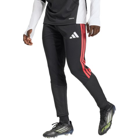 Spodnie męskie adidas Tiro 26 Competition czarno-czerwone KA5122 Adidas
