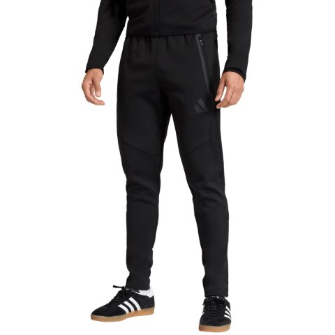 Spodnie męskie adidas Tiro 26 Travel Sweat Pant czarne KF6072 Adidas teamwear