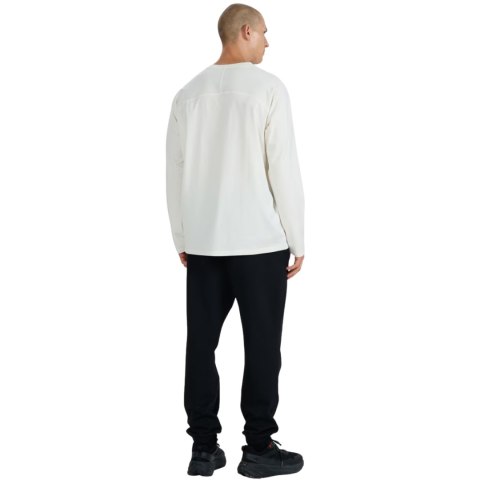 Spodnie męskie 4F M1234 głęboka czerń 4FWAW25TTROM1234 20S 4F