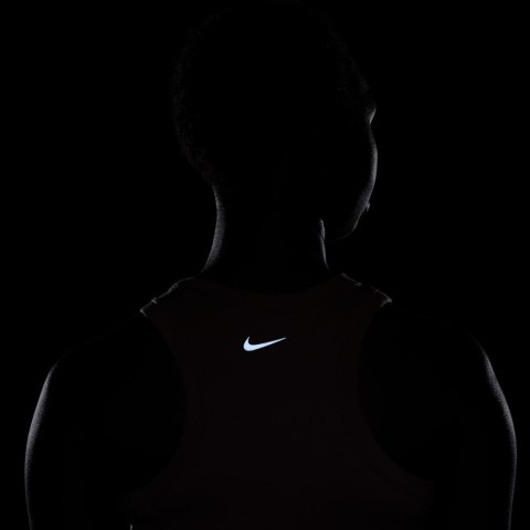 Koszulka damska Nike Dri-Fit One Fitted Crop beżowa FN2806 233 Nike