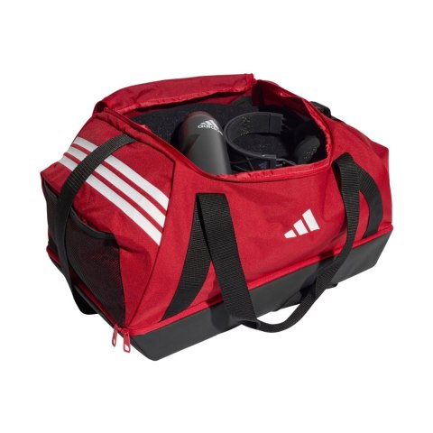 Torba adidas Tiro Duffle Medium With Bottom Compartment czerwona JY7953 Adidas teamwear
